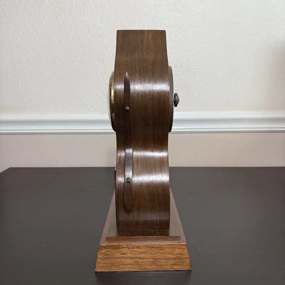Vintage Mid Century Modern Mantle Clock Hand Crafted Pendulum Unique‎ Lines